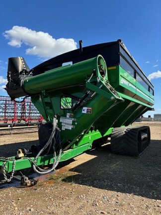 2021 Brent 1596 Grain Cart