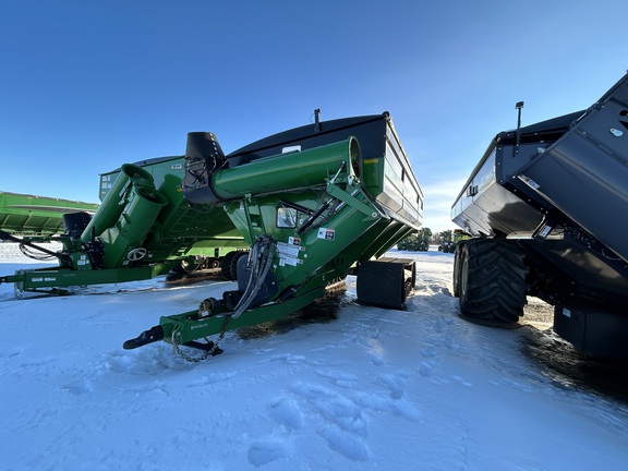 2021 Brent 1596 Grain Cart