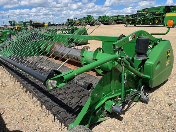 2014 John Deere 615P Header Combine