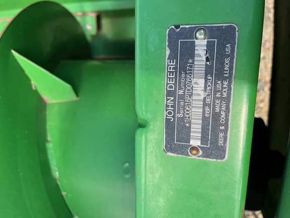 2014 John Deere 615P Header Combine