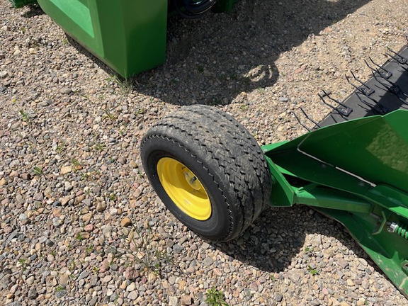 2014 John Deere 615P Header Combine