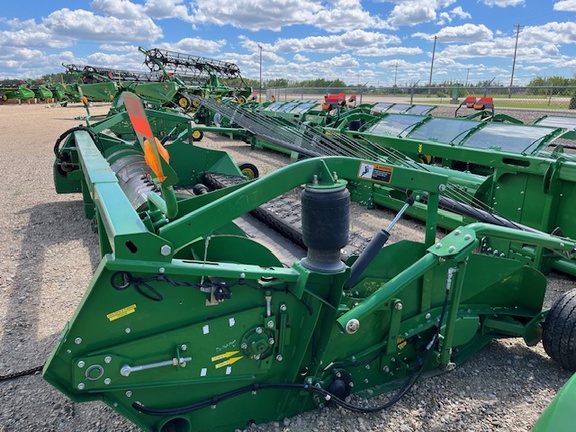 2014 John Deere 615P Header Combine