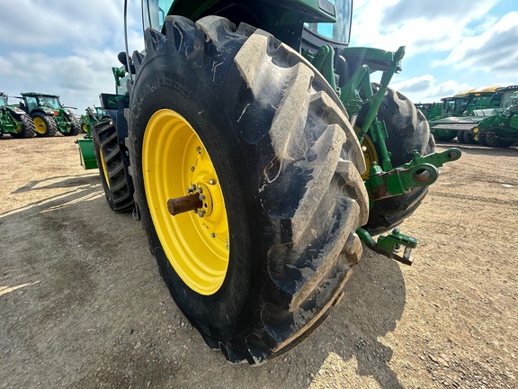 2017 John Deere 6175R Tractor