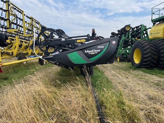 2019 MacDon FD145 Header Combine