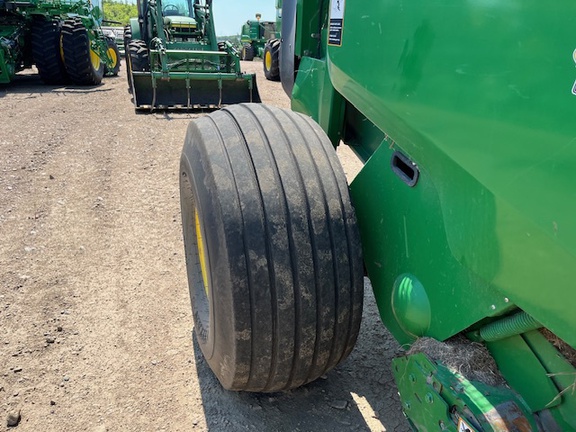 2018 John Deere 560M Baler/Round