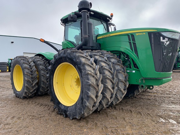 2014 John Deere 9560R Tractor 4WD