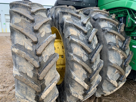 2014 John Deere 9560R Tractor 4WD