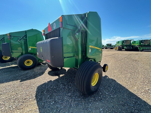 2023 John Deere 560M Baler/Round