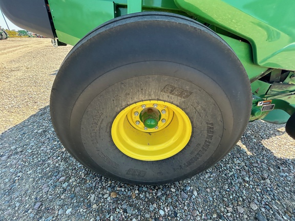 2023 John Deere 560M Baler/Round