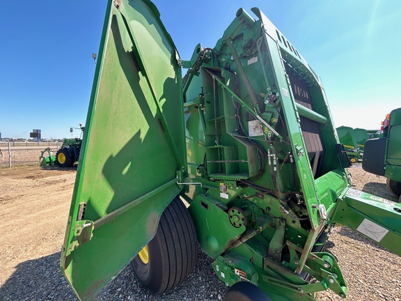 2023 John Deere 560M Baler/Round