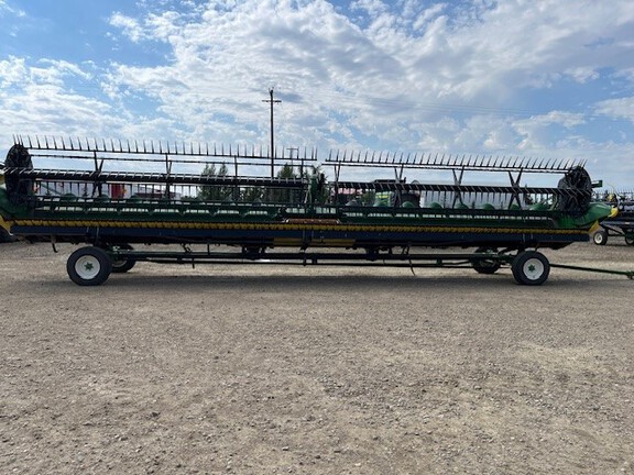 2019 John Deere 740FD Header Combine