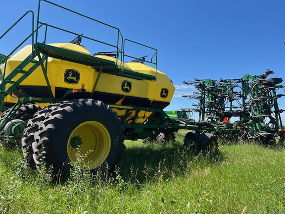 2013 John Deere 1870 Air Seeder