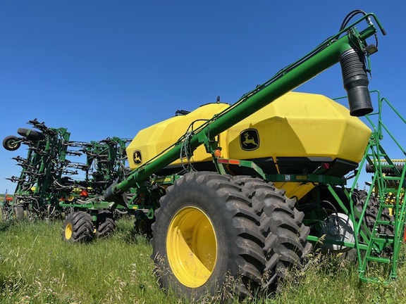 2013 John Deere 1870 Air Seeder