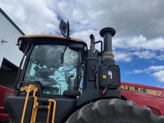 2021 Versatile 570 Tractor 4WD