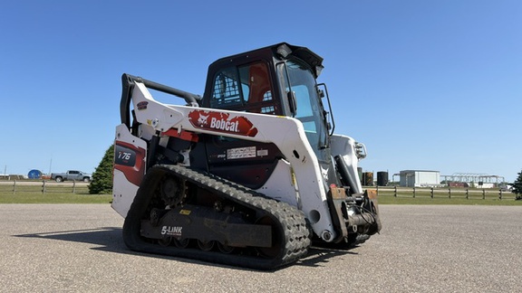 2021 Bobcat T76 Compact Track Loader