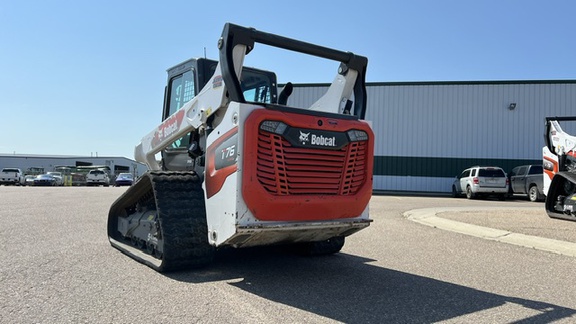 2021 Bobcat T76 Compact Track Loader