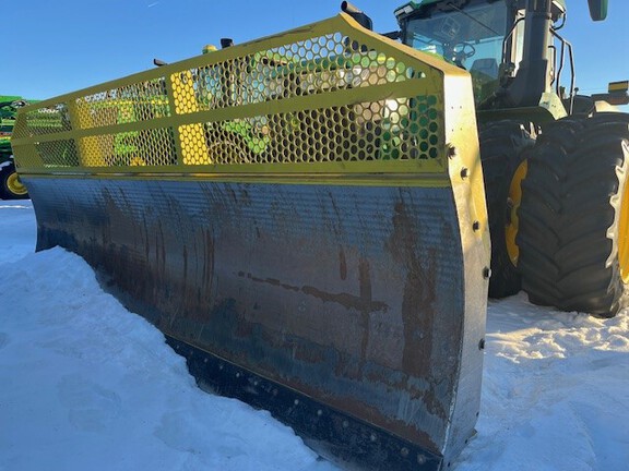 2023 John Deere 9R 640 Tractor 4WD