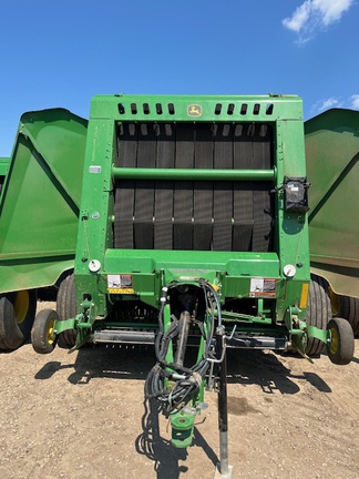 2022 John Deere 560M Baler/Round