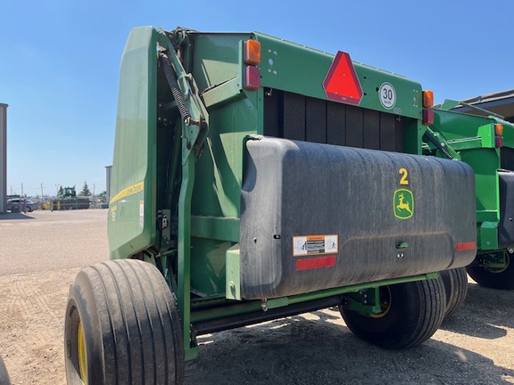 2022 John Deere 560M Baler/Round