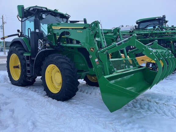 2023 John Deere 7R 210 Tractor