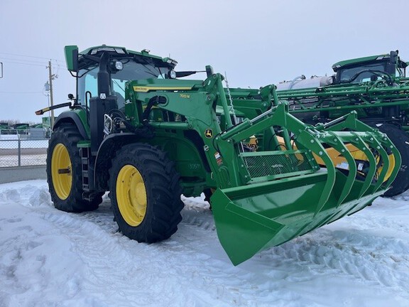 2023 John Deere 7R 210 Tractor