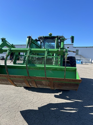 2023 John Deere 7R 290 Tractor