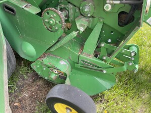 2016 John Deere 569 Baler/Round