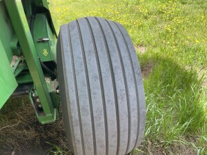 2016 John Deere 569 Baler/Round