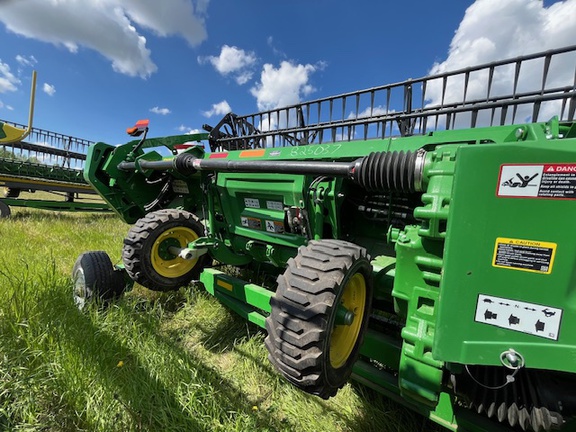 2023 John Deere HD35R Header Combine