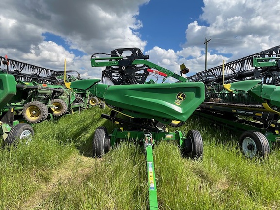 2023 John Deere HD35R Header Combine