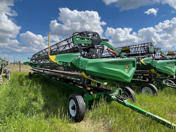 2023 John Deere HD35R Header Combine