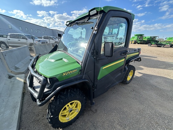 2019 John Deere 835R ATV