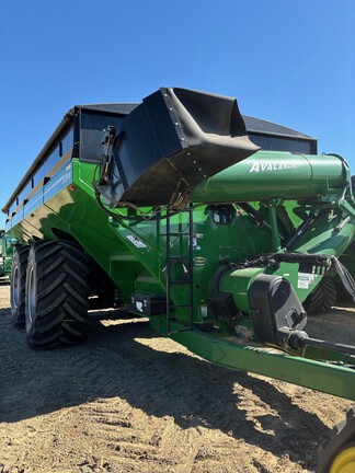 2020 Brent 2096 Grain Cart