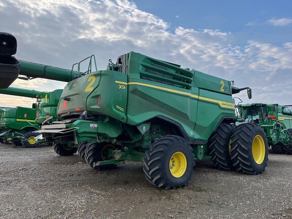 2022 John Deere X9 1000 Combine