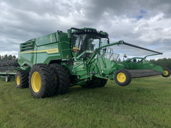 2022 John Deere X9 1000 Combine