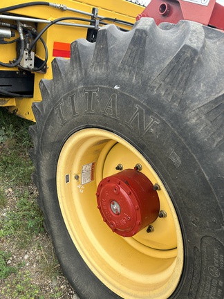 2011 New Holland H8040 Windrower