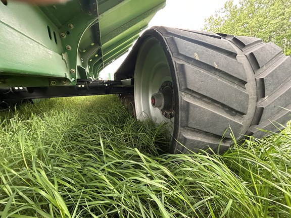 2019 Brandt 2022DXR Grain Cart