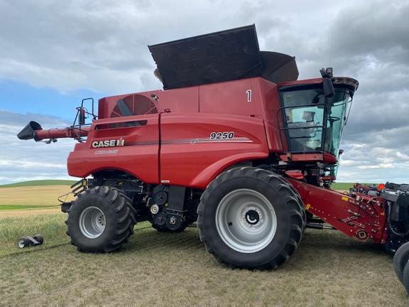 2019 Case IH 9250 Combine