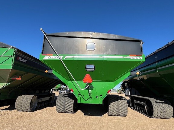 2019 Brent 2096 Grain Cart