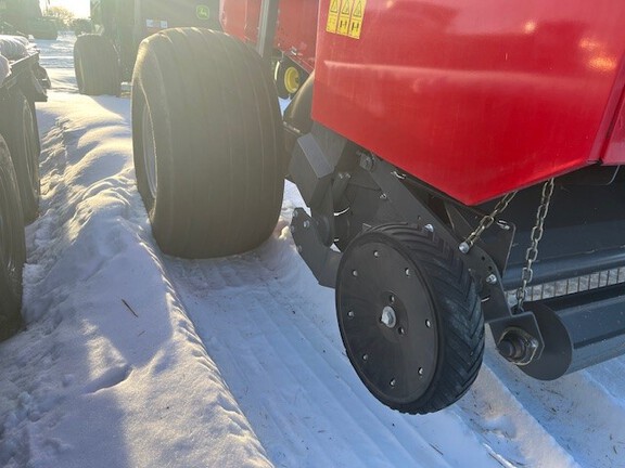 2022 Massey Ferguson 2956 Baler/Round