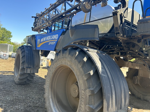 2021 New Holland SP410F Sprayer/High Clearance