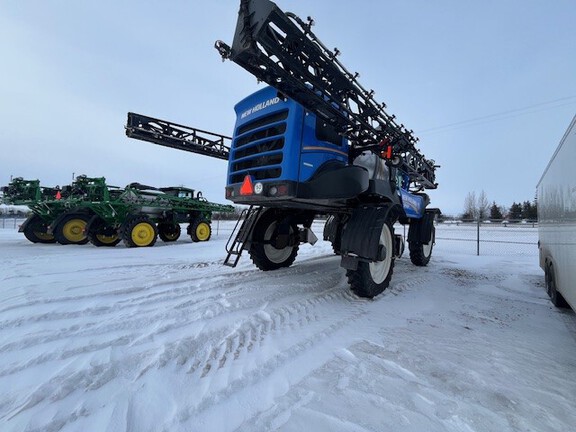 2021 New Holland SP410F Sprayer/High Clearance