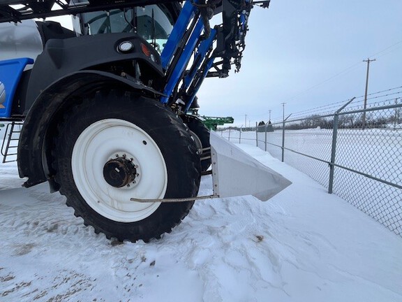 2021 New Holland SP410F Sprayer/High Clearance