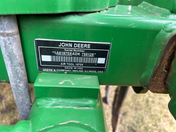 2013 John Deere 1870 Air Seeder