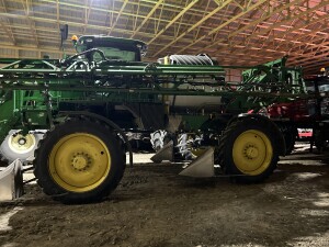 2020 John Deere R4044 Sprayer/High Clearance