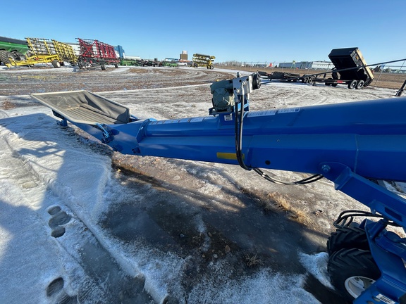 2019 Brandt 1552 Grain Auger