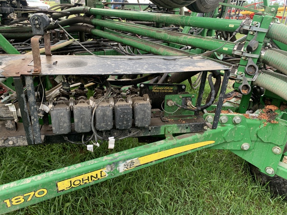 2011 John Deere 1870 Air Seeder