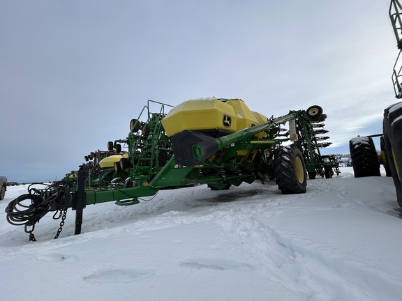 2011 John Deere 1870 Air Seeder