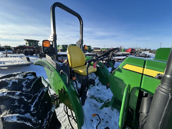 2023 John Deere 5075E Tractor