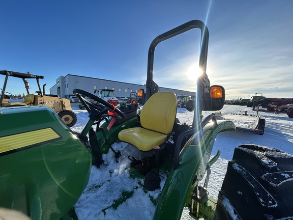 2023 John Deere 5075E Tractor